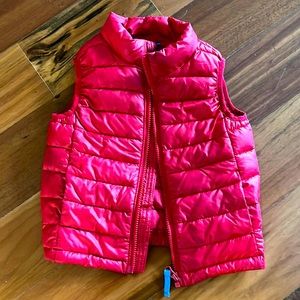 Primary child’s red vest size 4-5